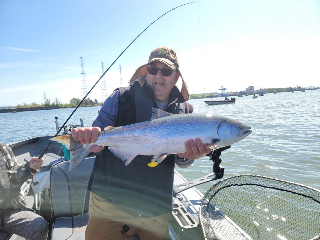 Latest Columbia River fishing rule update spells more spring Chinook fishing days for 2025
